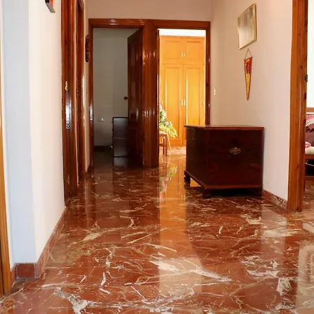 Casa El Chiquitin * La Zubia (Granada)