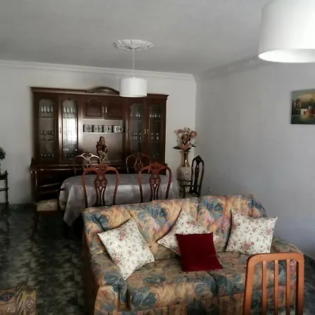 Casa El Chiquitin * La Zubia (Granada)